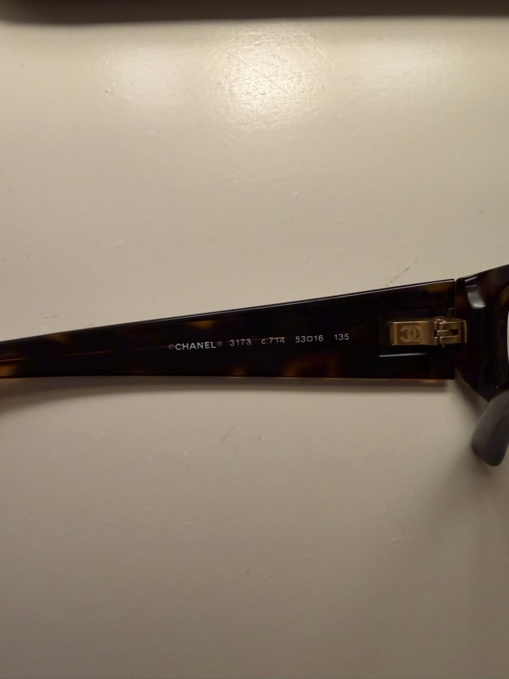 Chanel Tortoiseshell Frames with Black Quilted Case - Picture 4 of 4